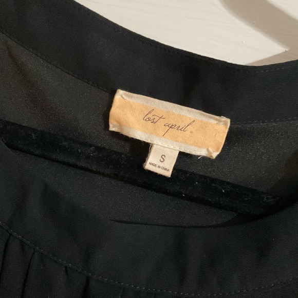 Classic short sleeve black dress! - Picture 3 of 3